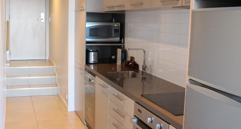 Kitchen Fully Furnished Highview Apartments - Queenstown Luxury Apartments